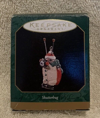 1997 Hallmark Keepsake Ladybug w/Camera Shutterbug Miniature Ornament
