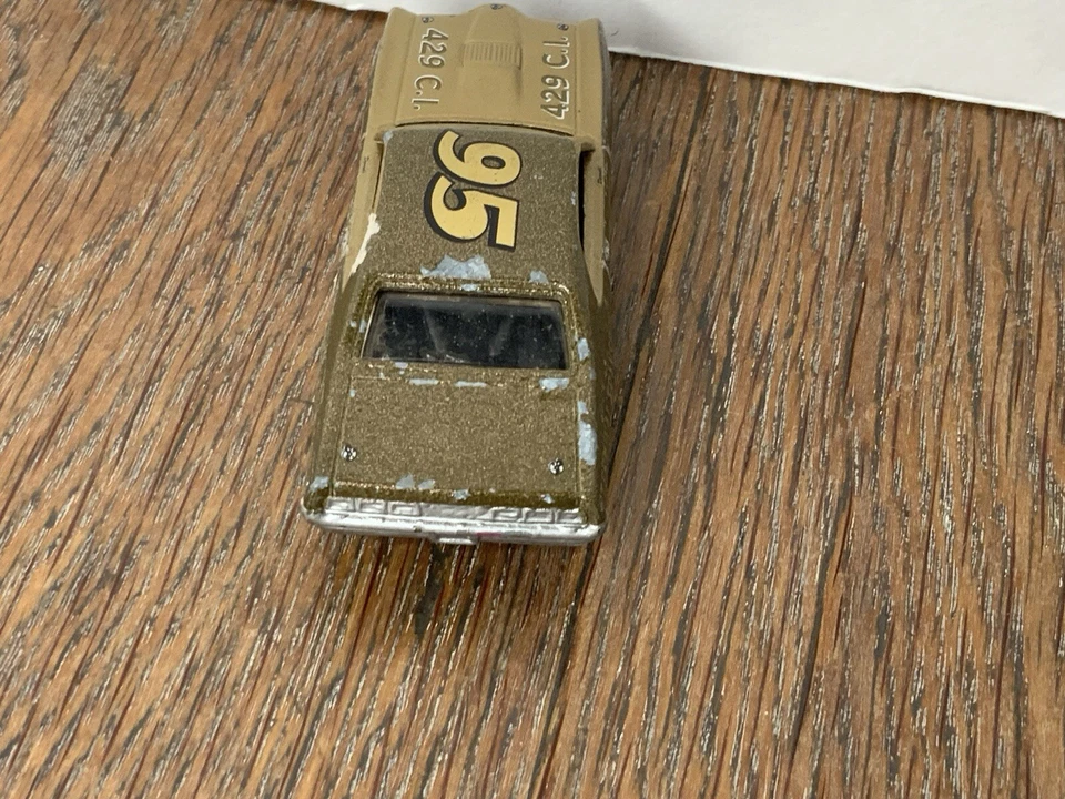 Hot Wheels Vintage Darrell Waltrip's 70 Mercury Cyclone Vintage Racing Premium Foto 3 de 4