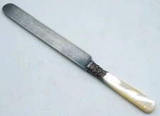 Table Knife with Mother of Pearl and Sterling Silver Handle Meriden Cutlery Co.