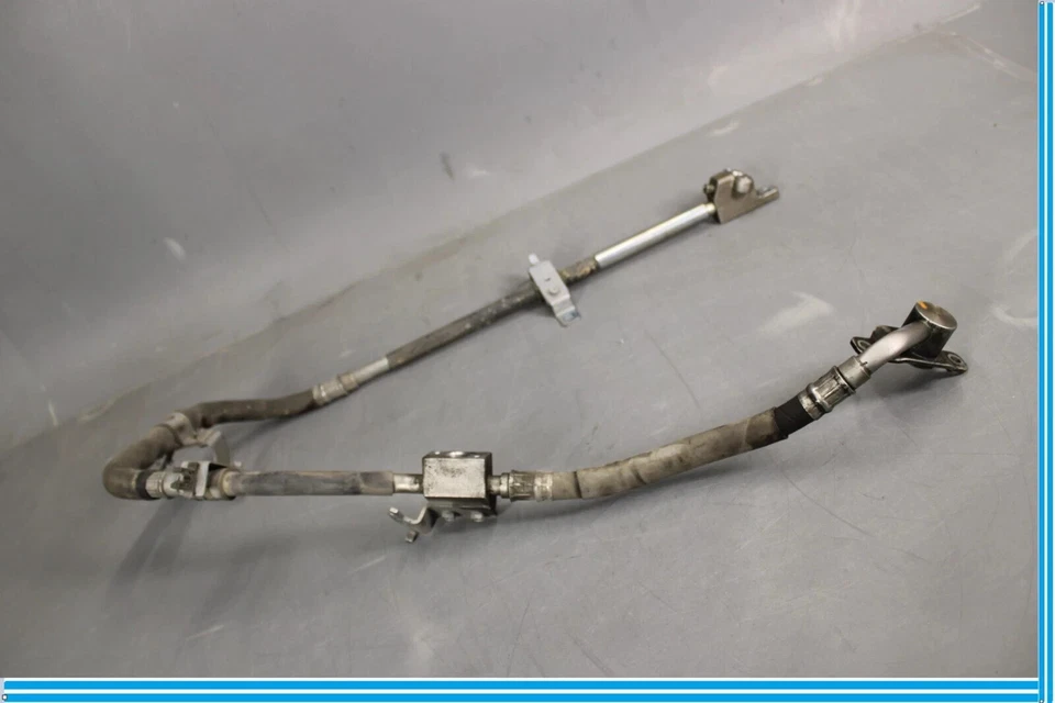 11-17 Infiniti QX56 QX80 trasero derecho lado pasajero amortiguador hidráulico línea de aceite OEM Foto 2 de 4