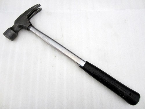 Vintage True Temper 20oz Rip Hammer A20RSL Steel Handle Made in USA