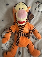 Disney Tigger In His Dressing Gown And Hat New With Tags