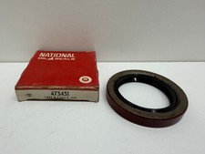 NEW IN BOX NATIONAL FEDERAL-MOGUL OIL SEAL 473451