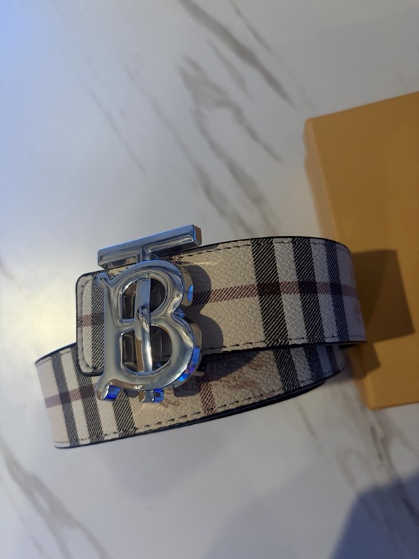Burberry Men’s Beige Check Leather Dress Belt Size 36 Silver Logo BB Buckle