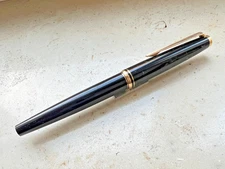 Vintage 1970's  MONTBLANC 221 Fountain pen - "M" goldplated Nib Perfect