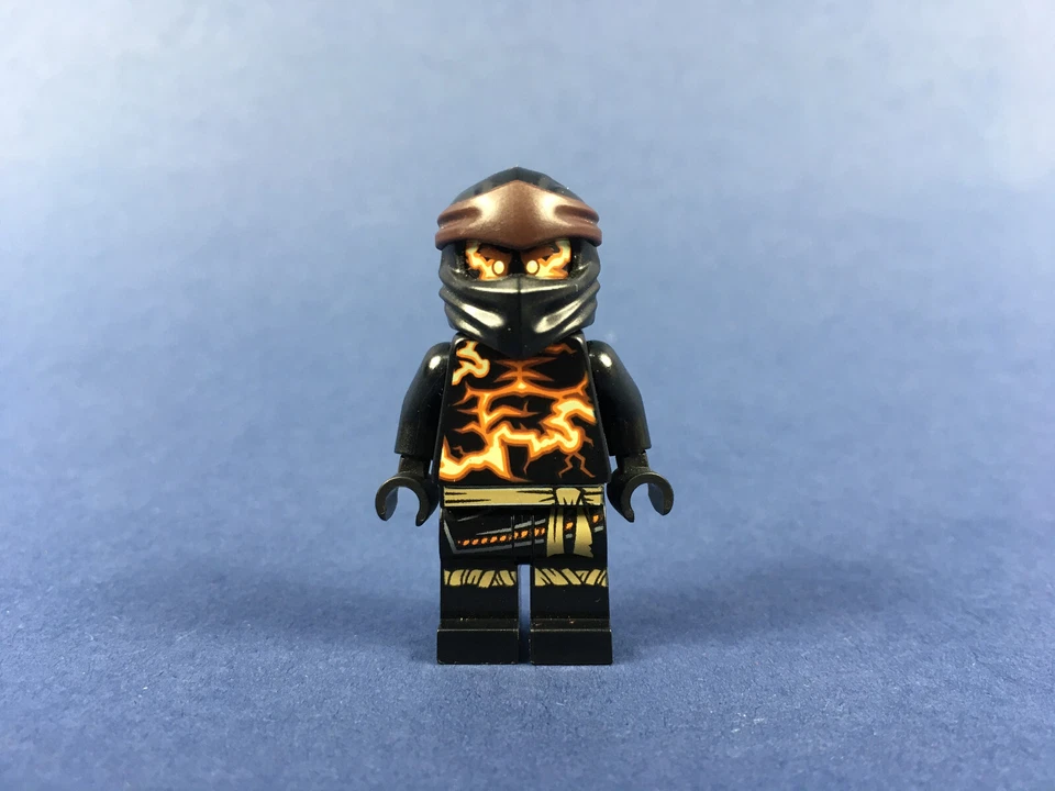 LEGO Ninjago 70685 Spinjitzu Burst Cole, Foto 2 von 3