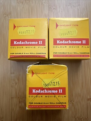 2 Stück Kodachrome II Doppel 8mm 7,62m Spule Tageslicht 459P Schmalfilm 01-1975