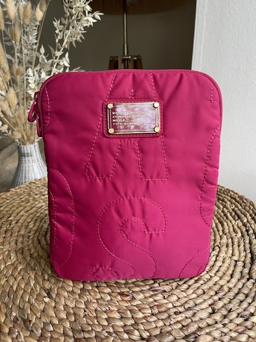 Marc by Marc Jacobs pink ipad case purse - Picture 7 of 12