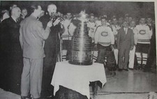 NHL HOCKEY PHOTO PRINT CELEBRATION CEREMONY MONTREAL CANADIENS STANLEY CUP