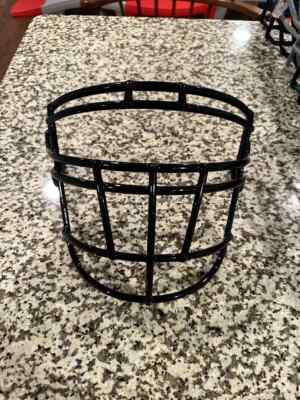 Schutt/Riddell Facemask (Super Pro Titanium T-RJOP-DW) - Black