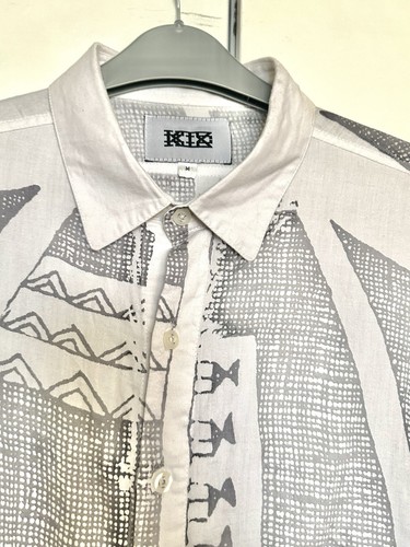 KTZ Kokon To Zai Light Grey/White Tribal Print Collar Shirt. RRP: £235 - Bild 2 von 5