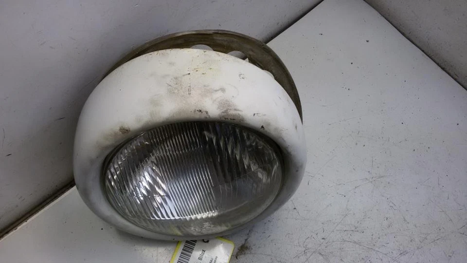 Trabant P601 Scheinwerfer links Bilux mit Scheinwerferring und Scheinwerfertopf - Bild 3 von 3