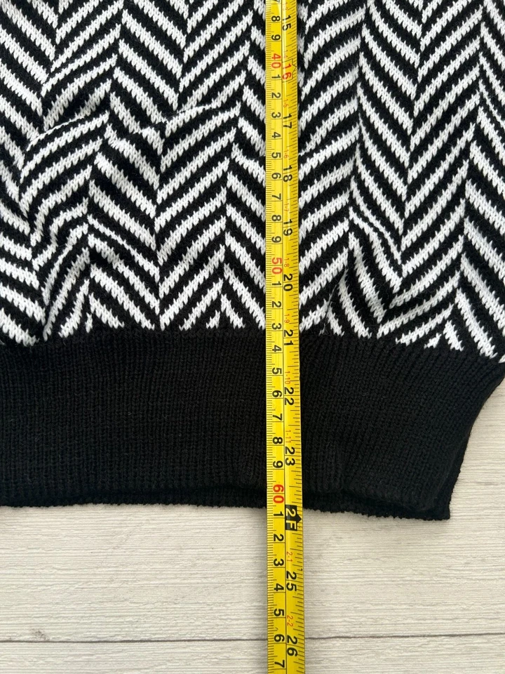Jac Jossa In the Style Size 14 Black White Slouchy Knitted Jumper Sweater NEW - Image 4 of 4