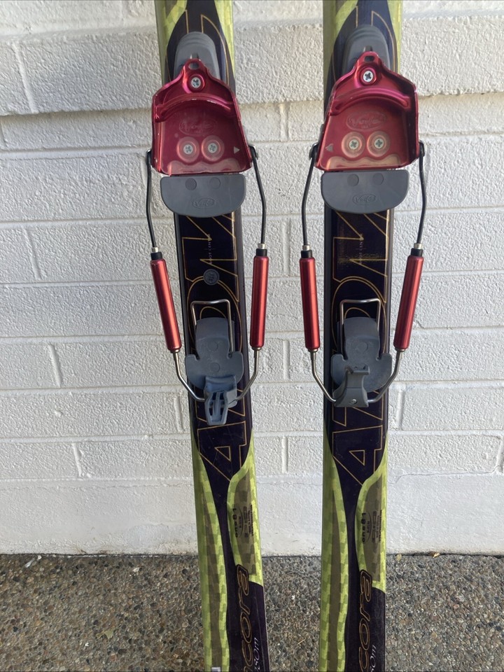 Atomic Tacora 5980m 181cm 11980105 Telemark Skis +Voile Fixed Plate