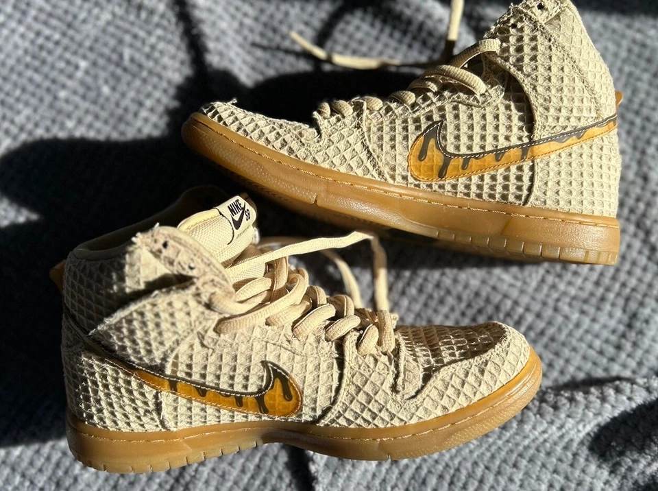 Nike Dunk SB High, foto 2 di 5