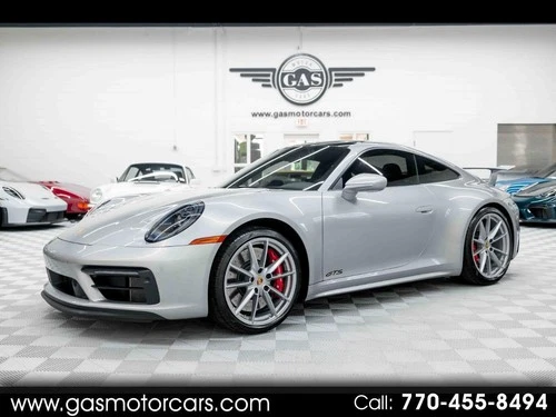 2024 Porsche 911 Carrera GTS Image 1 of 2
