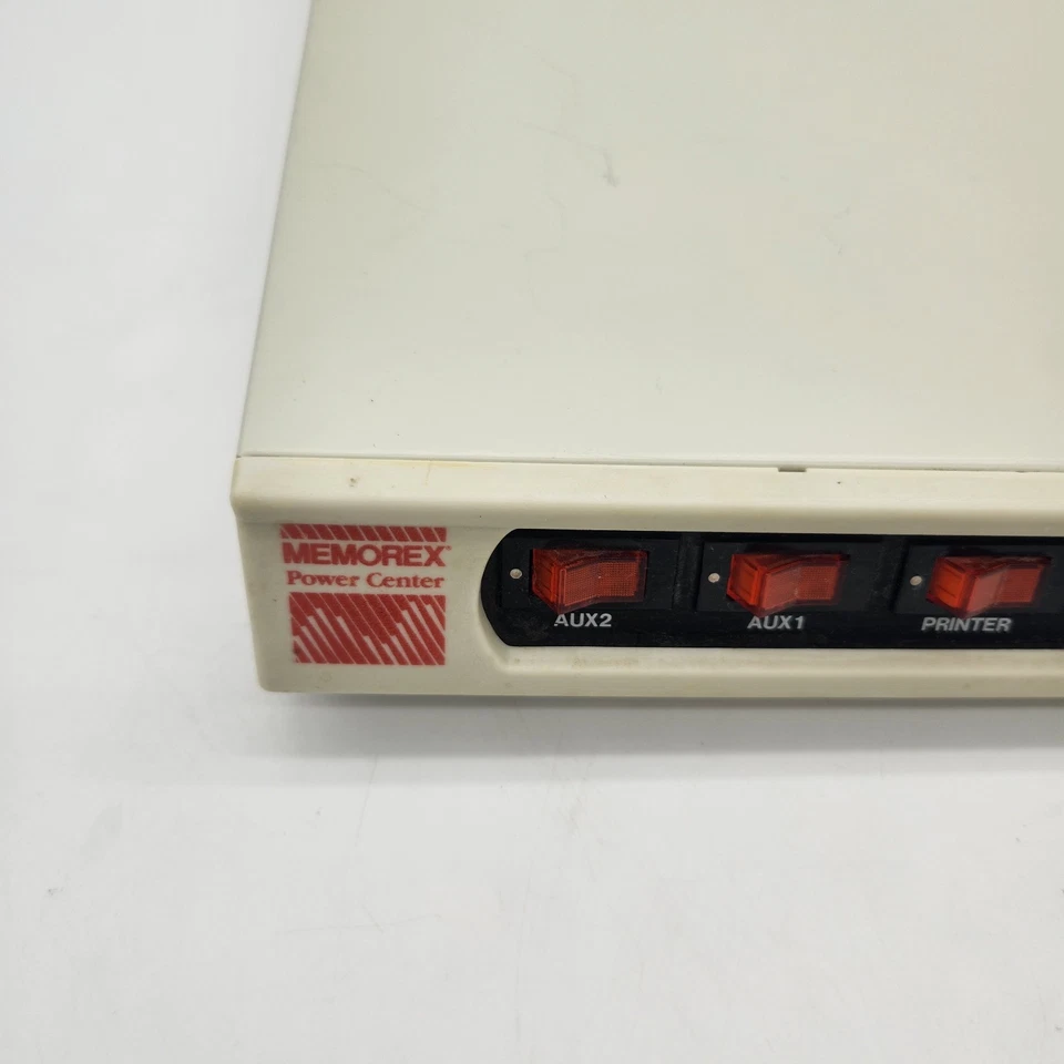 Vintage Memorex Power Center TVSS1449 (PC-006-1) Five Outlet Surge Protector - Image 3 of 4