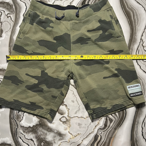 Abercrombie Kids Camo Drawstring Sweat Shorts Boys Size 15/16 - Picture 3 of 6