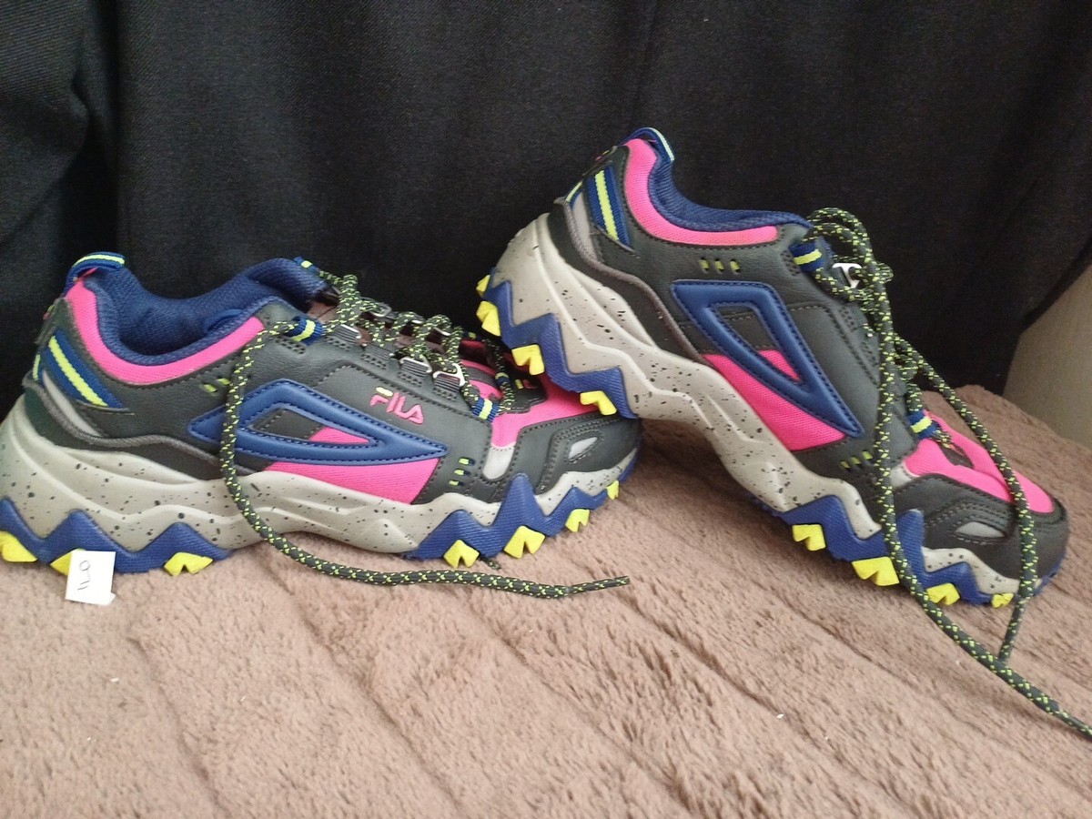 Fila Womens Oakmont TR Pink Casual Shoes (5JM00276-675) Size UK 5, EUR