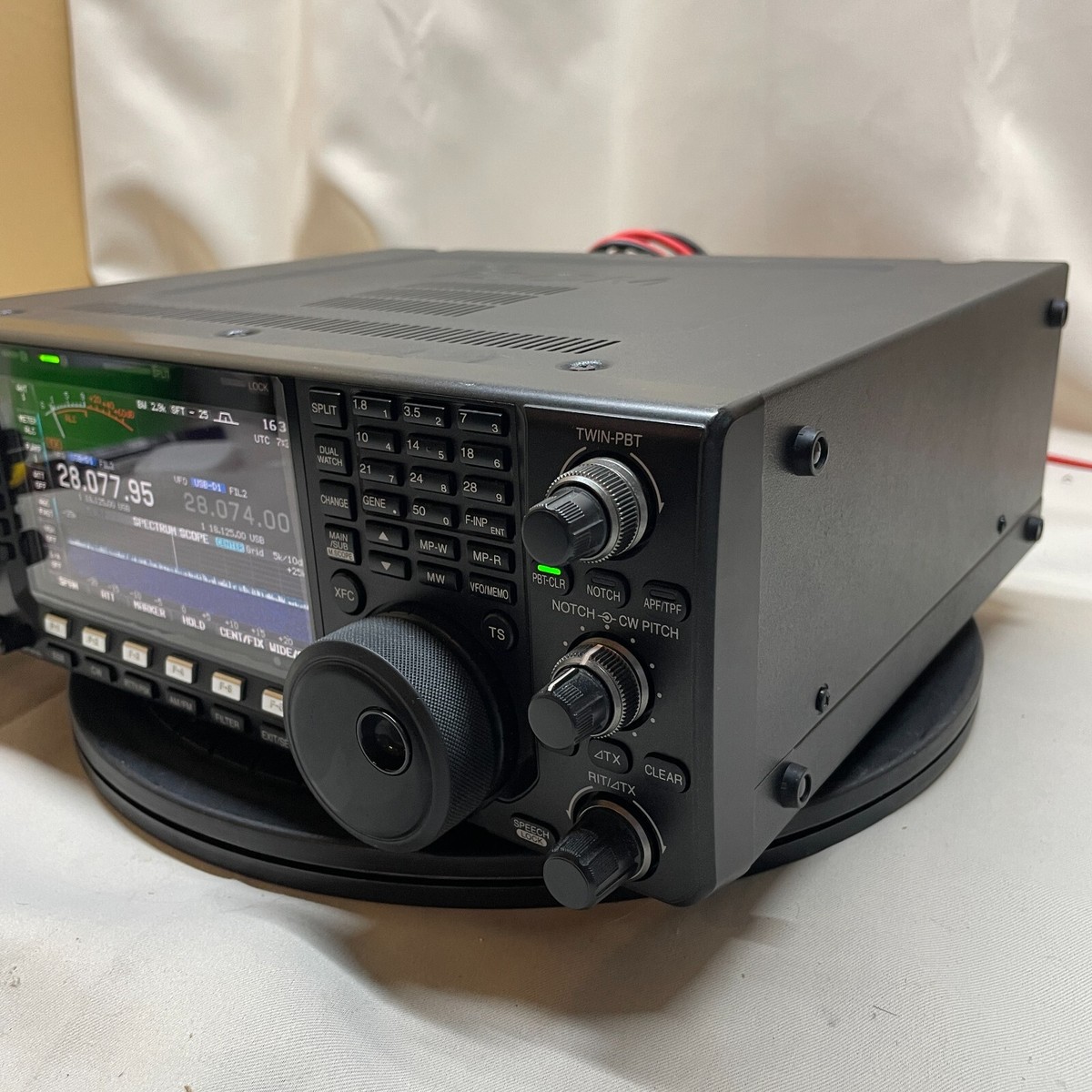 ICOM IC-7600 HF All Band / 50MHz 100W Ham Radio Transceivers ICOM IC-7600 HF All Band / 50MHz 100W Ham Radio Transceivers