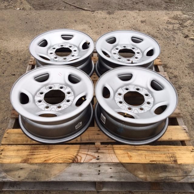 中古 15/16 KRAFT OREGON 148cm Pressed on Rims Skid Steer Loader Solid Tires 10-16.5 12X16