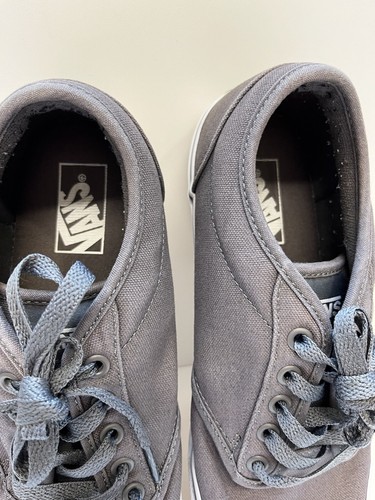 wall skateboard canvas shoes 