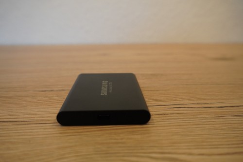 Samsung Portable SSD T5 2TB, schwarz, gebraucht, wenig genutzt - Bild 4 von 5