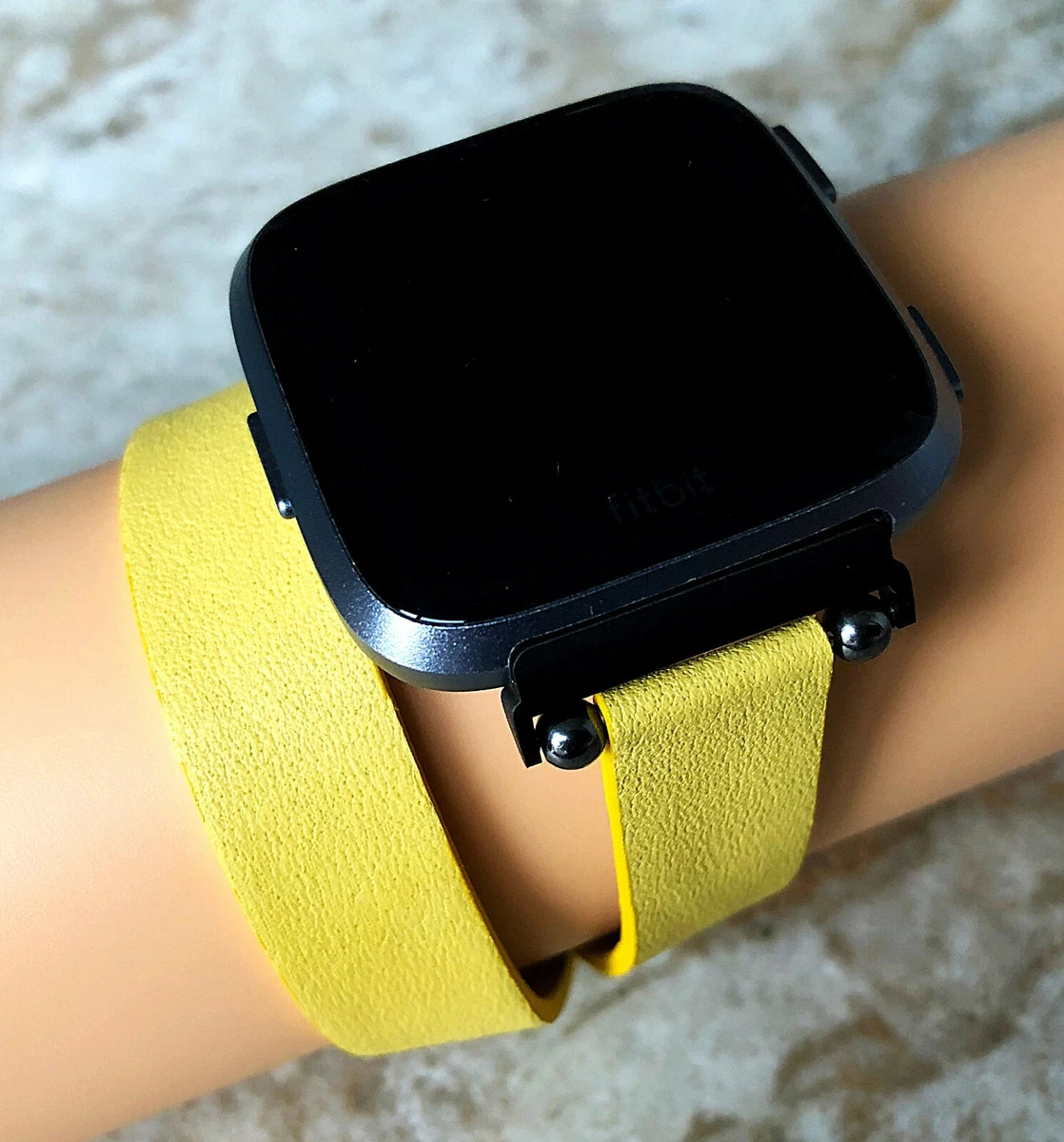 Fitbit versa hotsell smartwatch bands