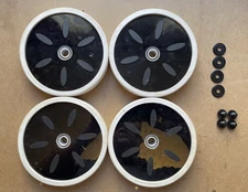 Makhoon Pressure Sided Pool Cleaner Replacement Part - Wheel Set