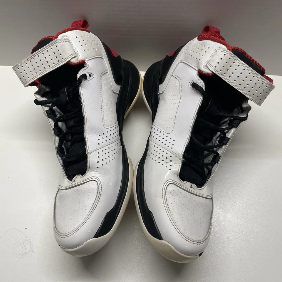 Air Jordan BCT Mid Blanco Rojo Negro Para Hombre Talla 13 Estilo # 454043-101 Foto 3 de 4