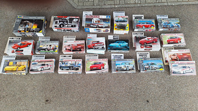 Revell, Italerie, Monogramm, Fujimi, Burago Bausatz Konvolut LEERKARTON