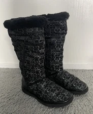 Coach Signature Nikole Wms Fur Trimmed Black Logo Pull On Rain/Snow Boot Sz 6B