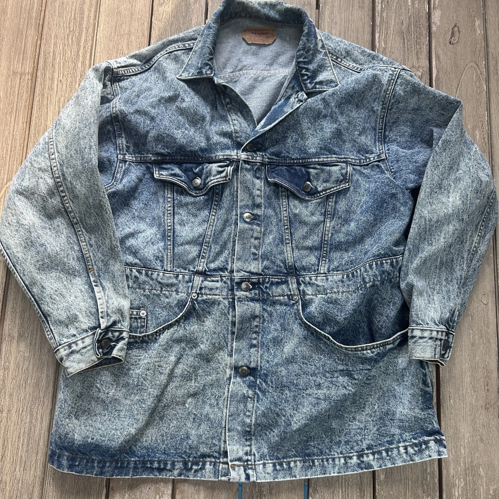 Title: Vintage Levi's SilverTab Chore Coat Acid Wash Denim USA Made XL Oversized