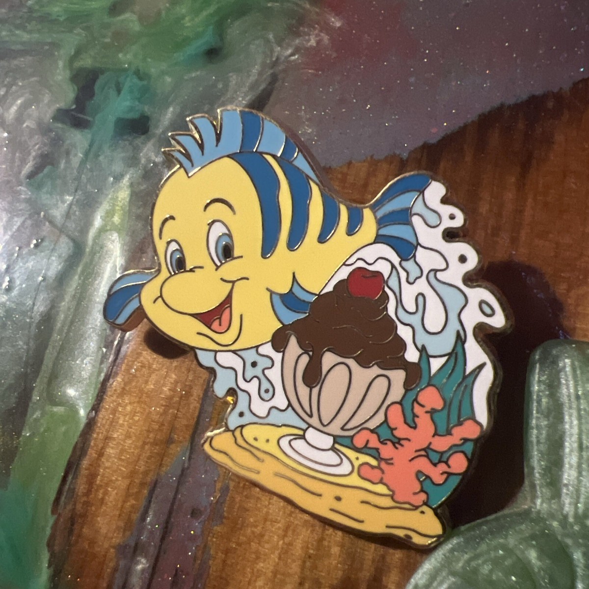 【LE400】リトルマーメイド フランダー ピンバッジ PTD DSF Disney pin The Little Mermaid FLOUNDER Ariel PTD LE 400