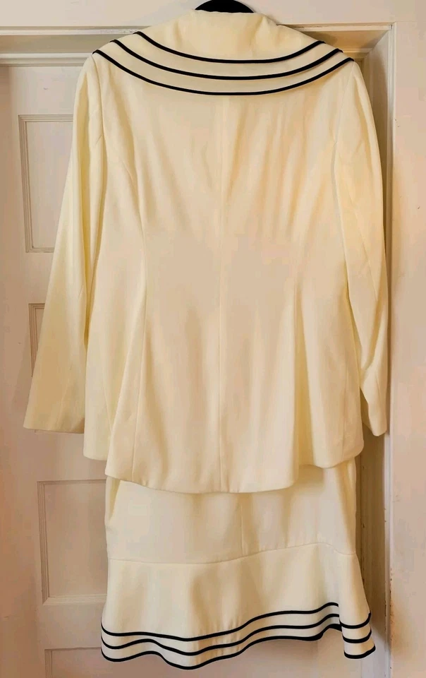 New Midnight Velvet Cream Black w/Large Collar Formal Wedding Skirt Suit Size 10 - Image 2 of 4