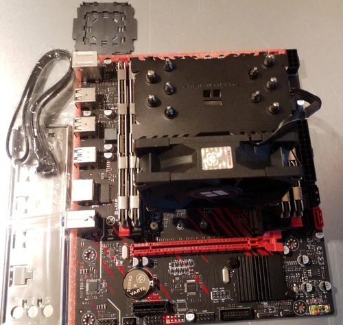 Mini MB Gaming / Server 0- 128GB RAM 2696v3 18/36x 3,8GHz Intel Xeon LGA2011-3