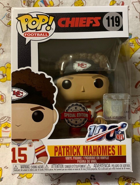 mahomes funko pop white jersey