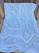 Antique White Filet Lace Linen Tablecloth Embroidered 48x66 Weave Textured