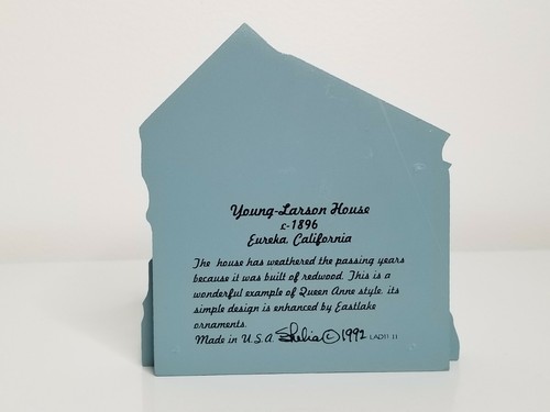 Sheila's Collectibles Young Larson House 1992 Wooden Decor Plaque California USA - Picture 3 of 3