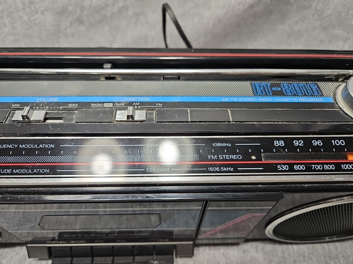 Vintage Toshiba RT-8016 AM FM Radio Cassette Player Recorder