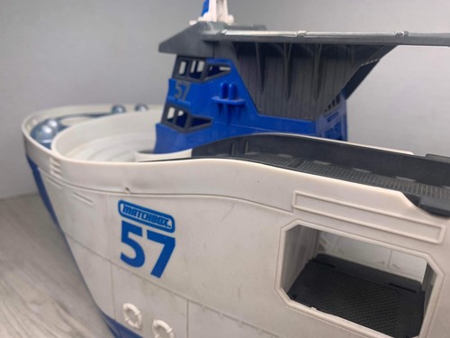 2013 Matchbox Mission Marine Rescue Shark Boat BFN57 Mattel NICE - WITH SHARK - Picture 15 of 16