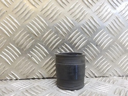 VW PASSAT B3/B4 3A2, 35I Ladeluftkühlerschlauch 1.9 Diesel 66kw 1995 32162302