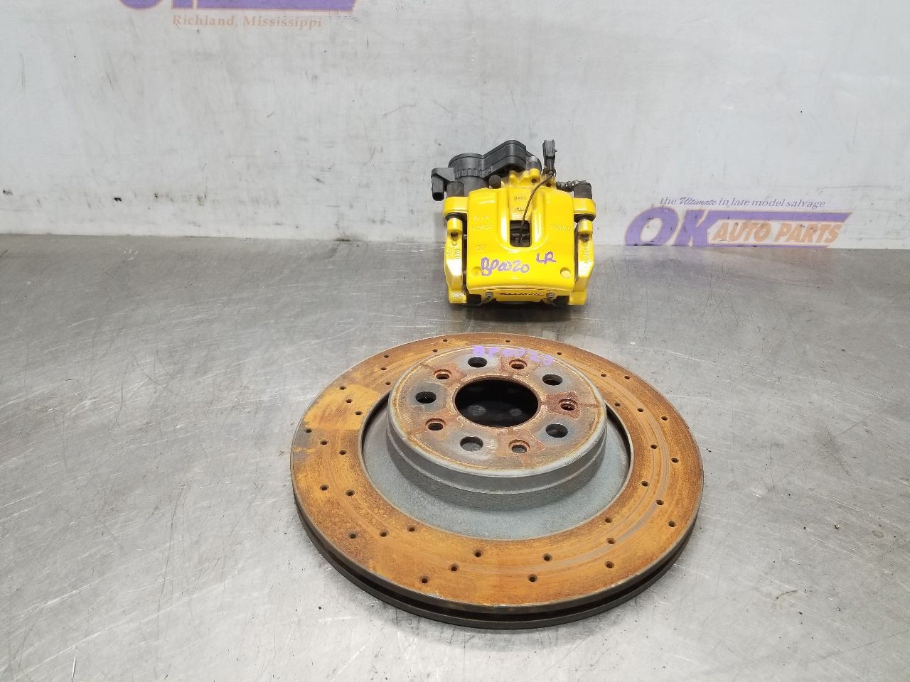 22 2022 MASERATI LEVANTE MODENA S BRAKE CALIPER WITH ROTOR REAR LEFT DRIVER 
