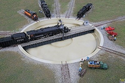 Walthers Cornerstone 933-2618 N Spur Motorisierte 130' Drehscheibe