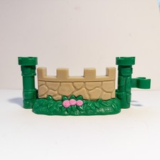 Fisher Price Little People Gray Stone Fence Castle Green Grass Flowers