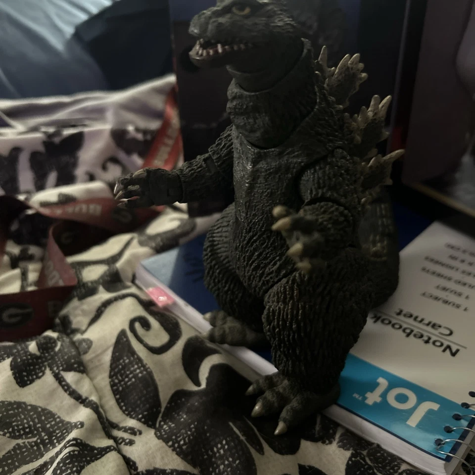 Ncea  Godzilla 1962 "Godzilla Vs. King Kong"  - Image 3 of 4