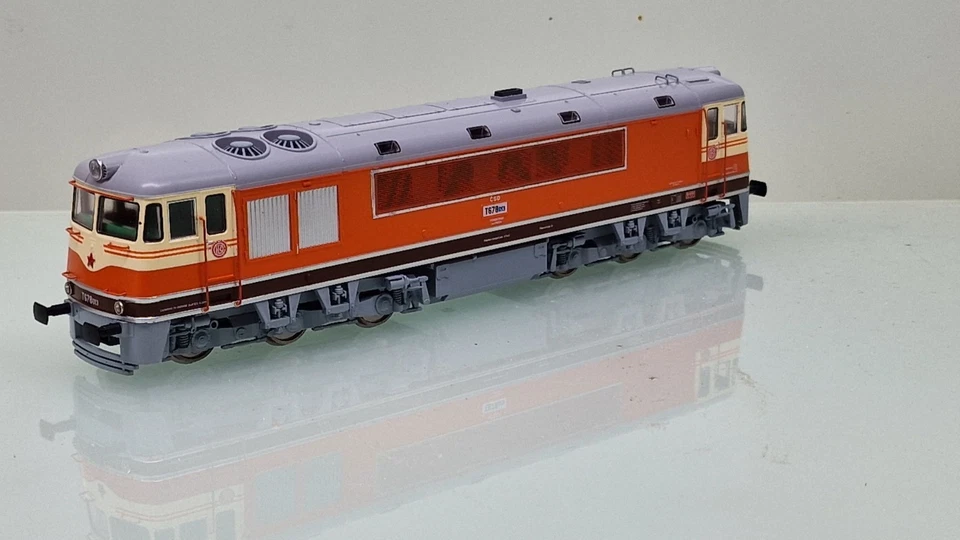 MTB H0 Diesellokomotive T679 013 CSD "Orange" Ep.IV NEU OVP - Bild 3 von 4