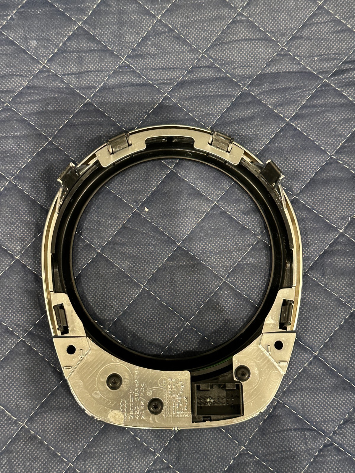 2014 AUDI R8 SHIFTER SURROUND TRIM BEZEL OEM 420 863 278