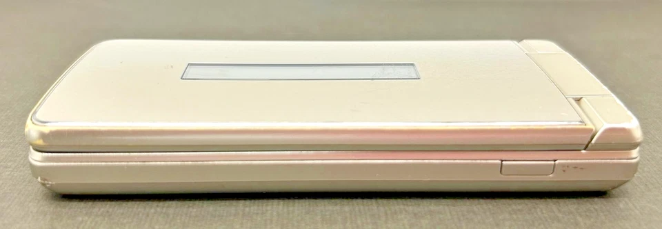 SHARP SH-02L AQUOS KEITAI Gold ANDROID FLIP PHONE UNLOCKE Sim Free from Japan - Photo 4/4