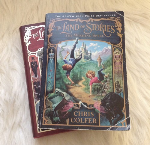 The Land of Stories A Grimm Warning Book 3 signed Chris Colfer bonus book 1 - Picture 5 of 7